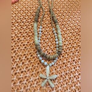 Dainty necklace NWOT